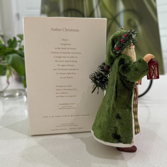 HALLMARK Keepsake Father Christmas 2009 - Picture 3 of 8